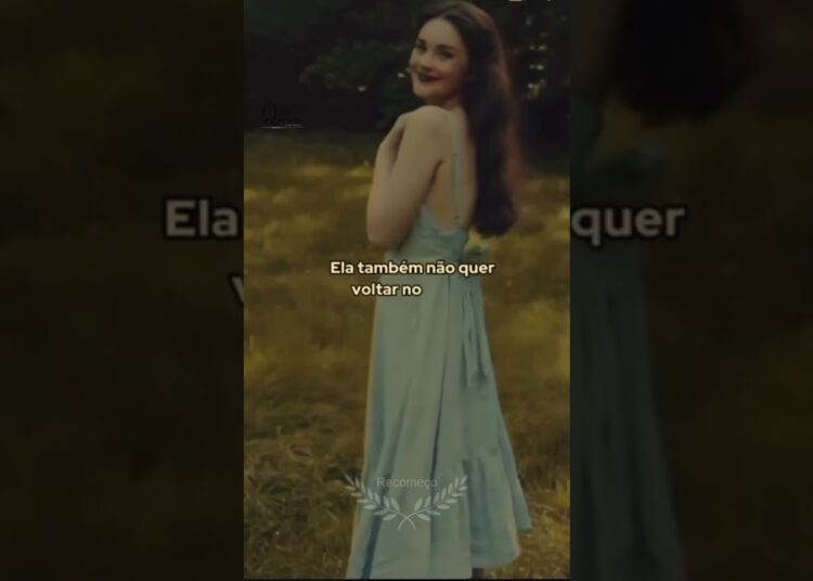Você voltaria no tempo? Me conta nos comentários! #mulher #feminina #tempo #realeza