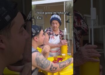 Quandoa fofoca é boa, acontece isso kkkkkk