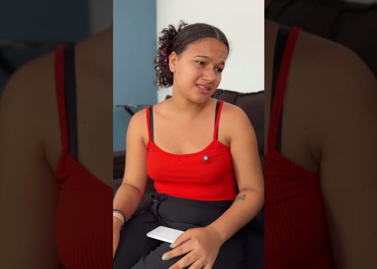 Garotinho revelou a infidelidade da mãe e a fofoca chagou a todos. #Garotinho #Infidelidade #Fofoca