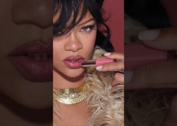 Rihanna for Fenty Beauty 💗📸#rihanna 💫#yoytubeshorts ##fentybeauty