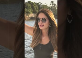 فيديو نادر من 35 سنة لنجلاء بدر قبل عمليات التجميل والشهرة