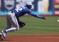 2 KC Royals que jogaram seu caminho para a lista do dia de abertura, 2 que se afastaram