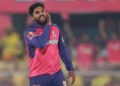 A IA Imagem de Ai, inspirada no Rajasthan Royals, para o momento 'Jhukega Nahi' de Wanindu Hasaranga quebra a Internet | Notícias de críquete
