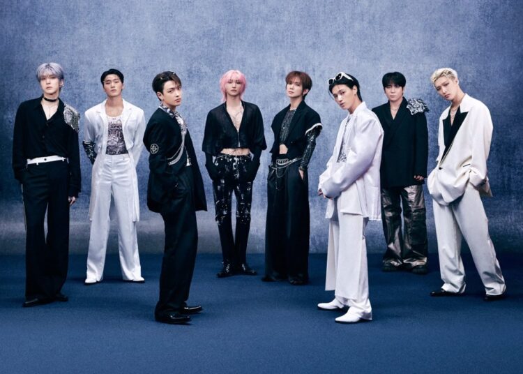 A KQ Entertainment de Ateez faz parceria com a AEG para produzir passeios