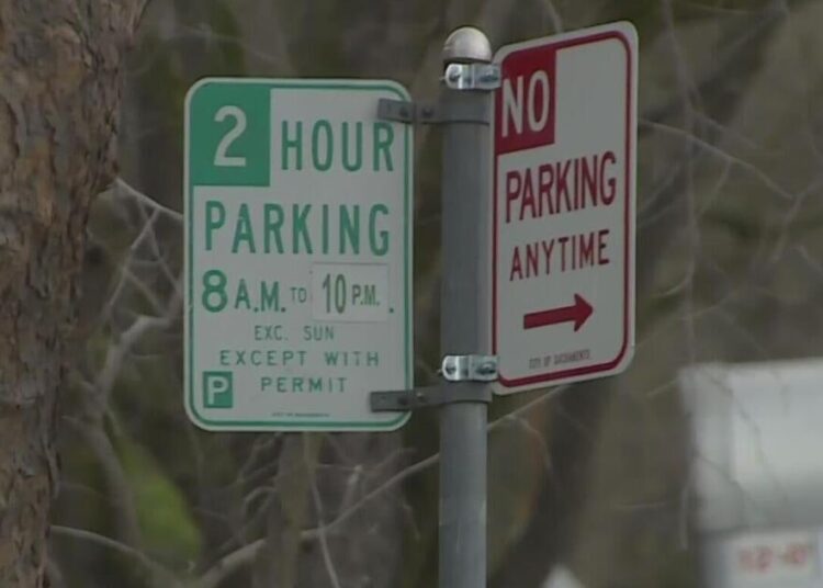 A abertura do local da música de New Sacramento levanta preocupações de estacionamento