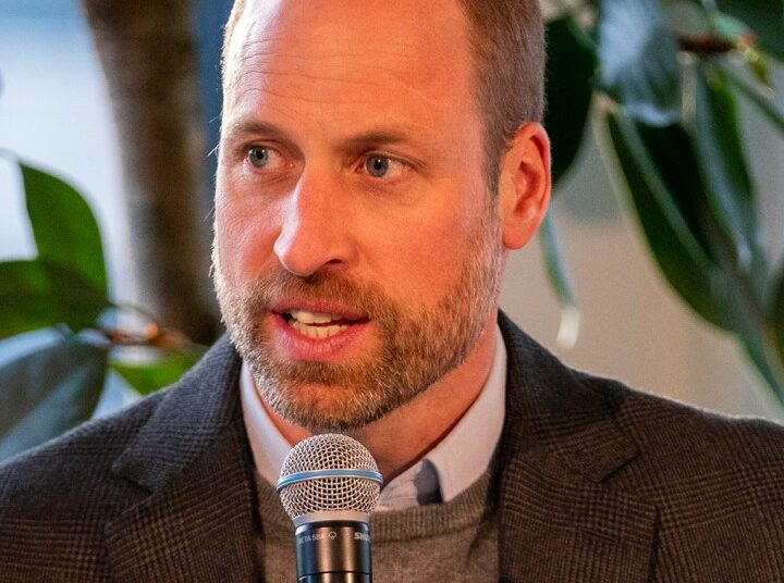 A conta real do Instagram lançamentos impressionantes novas fotos do príncipe William, refletindo sobre um momento poderoso
