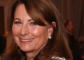 A mãe da princesa Kate, Carole Middleton, retratada pela primeira vez desde o Milestone | Real | Notícias