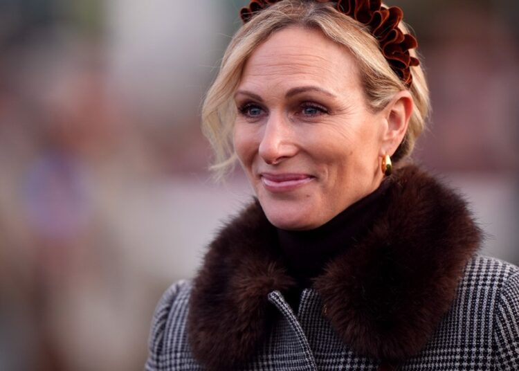 A membro da família real Zara Tindall recebe seu estilo de inspo