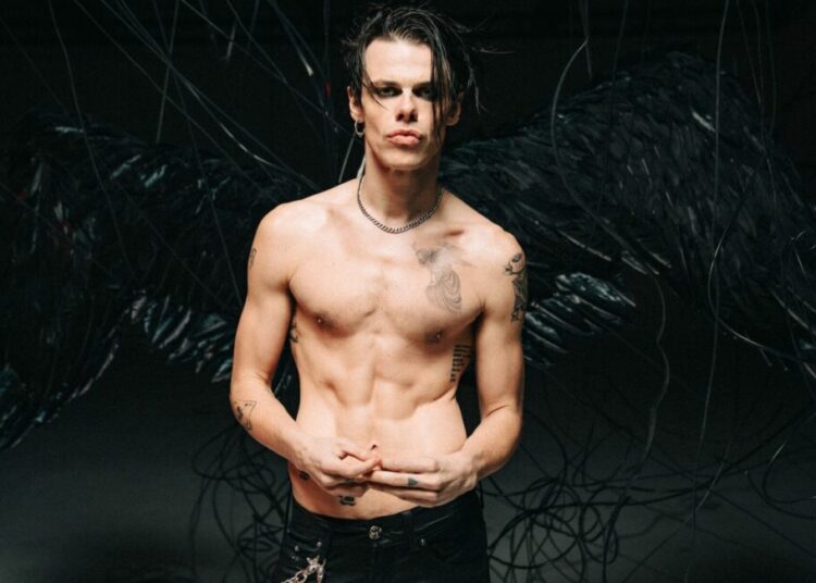 A nova música de Lewis Capaldi 'soa ótima', diz Yungblud