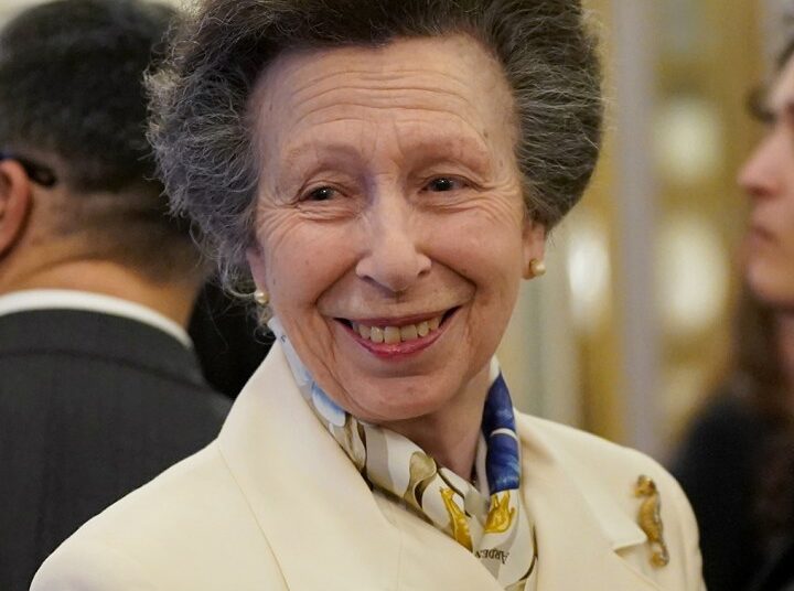 A princesa Anne organizou um grande evento em nome do rei Charles