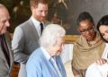 A rainha Elizabeth fez uma observação fria de três palavras depois que Meghan Markle teve o filho Archie