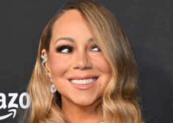 A reação de Mariah Carey a uma capa de uma de suas músicas está quebrando as pessoas