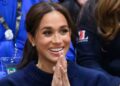 A reação surpresa de Meghan Markle após ser entregue a foto de Royal | Real | Notícias