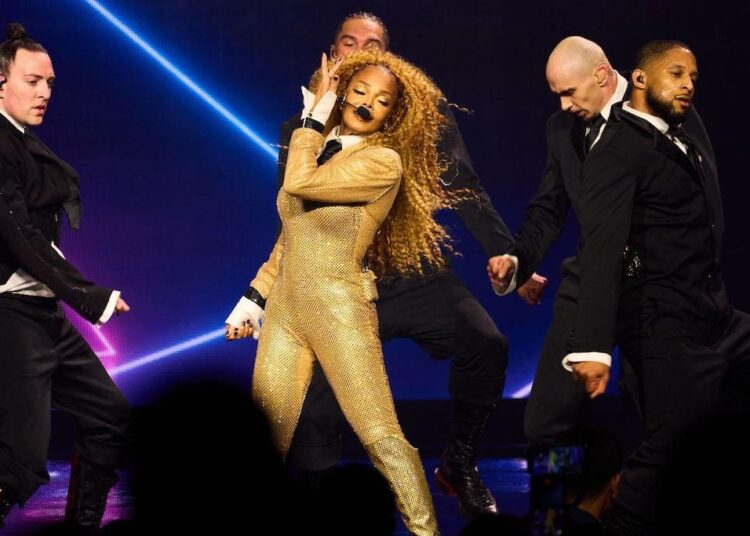 A residência de Vegas de Janet Jackson é uma revolução no entretenimento