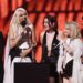 A última festa de jantar grita locais de música de base enquanto eles ganham o melhor novo artista no Brit Awards 2025