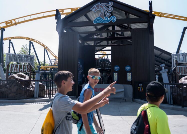 Adventureland adquirido pela operadora de Dollywood, Silver Dollar City