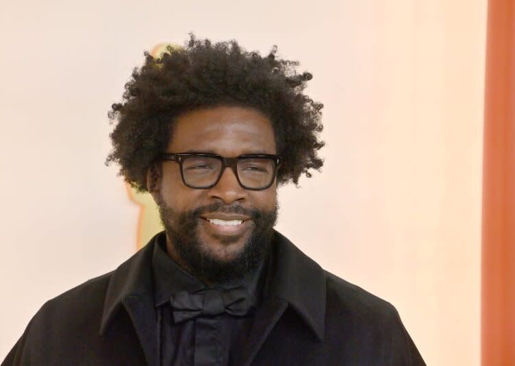 Alan Cumming, Questlove Compartilhe 'Happy Place' em Celebrity.land Series