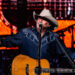 Alan Jackson interpreta a última chamada em Orlando