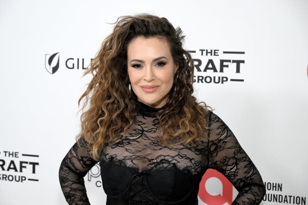 Alyssa Milano se junta à comédia de Bobby Farrelly 'Driver's Ed'