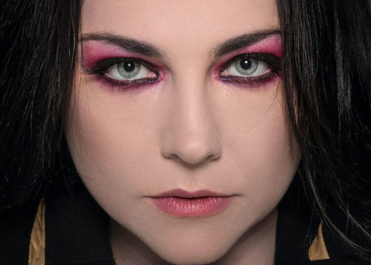 Amy Lee diz que a vida após a morte é "a primeira de muitos" novos ...