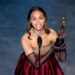'Anora' e 'Emilia Pérez' começam a noite forte com prêmios, Conan O'Brien mantém as piadas chegando e uma lista de vencedores