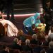 As roupas casuais de marca registrada de Adam Sandler zombadas pelo apresentador do Oscar Conan O'Brien
