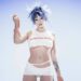 Ashnikko compartilha vapores, novo single provocativo 'Itty Bitty'