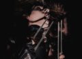 Breaking/Londres: Sissy Misfit