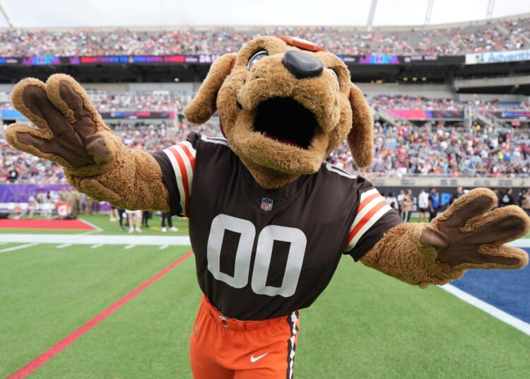 Browns exibiu o estádio de US $ 2,4 bilhões, distrito de entretenimento em novo vídeo