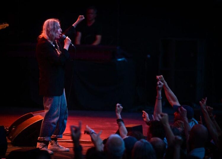 Bruce Springsteen adicionado ao Big 'People tem o Power' Patti Smith Tribute Show em Nova York