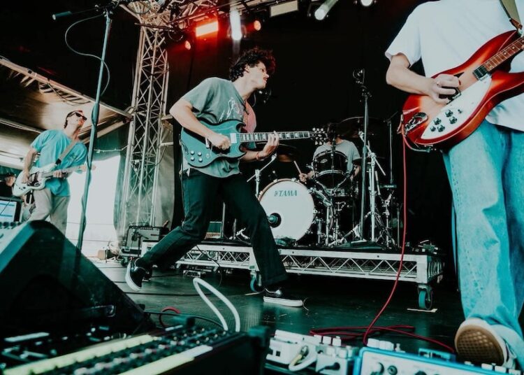 Busselton 'Bloody Stoked' por um Triple J uma noite, depois de cancelamentos de cancelamentos do festival