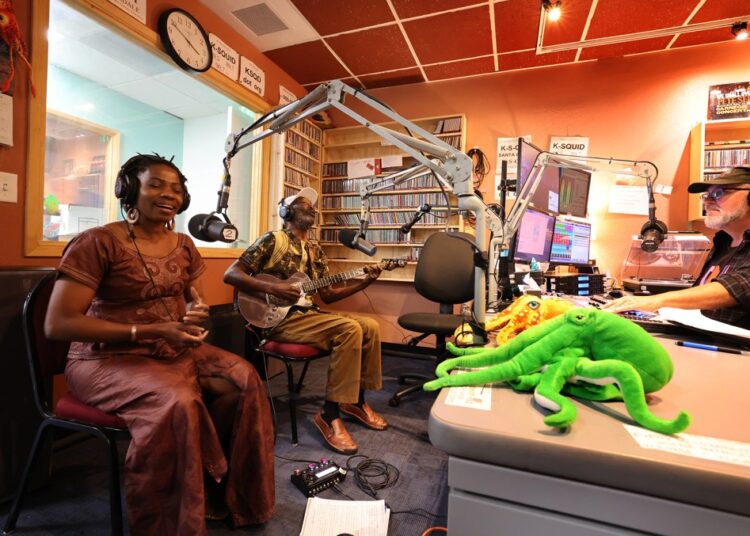 Calendário de eventos | Kuumbwa Jazz hospeda a noite cultural com a ONG Samba, Mandjou Koné Concert - Santa Cruz Sentinel