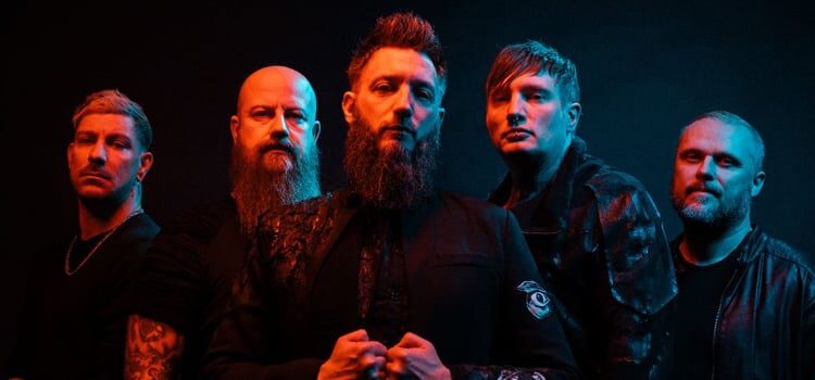 Caliban Launch Video para sua nova música com o Fit for a autópsia Joe Badolato