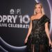 Carrie Underwood, Randy Travis traz uma Grand Ole Opry House às lágrimas durante o 100º aniversário especial