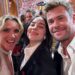 Chris Hemsworth lamenta tirar uma foto com Billie Eilish
