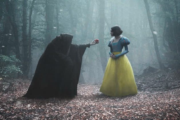 Como a controversa princesa da Disney se saiu nos cinemas azuis e vermelhos - bilheteria