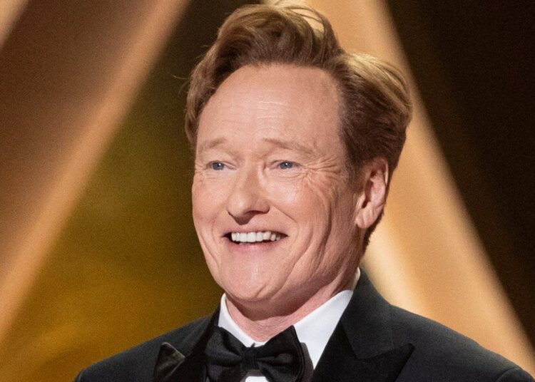 Conan O'Brien retornará como anfitrião do Oscar em 2026