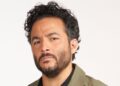 'Crianças arruinam tudo' ator Ennis Esmer Sinais com Buchwald
