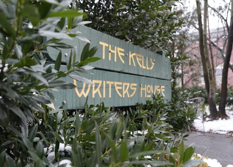 David Browne discute o último livro da Kelly Writers House, Detalhes da cena musical de Greenwich Village