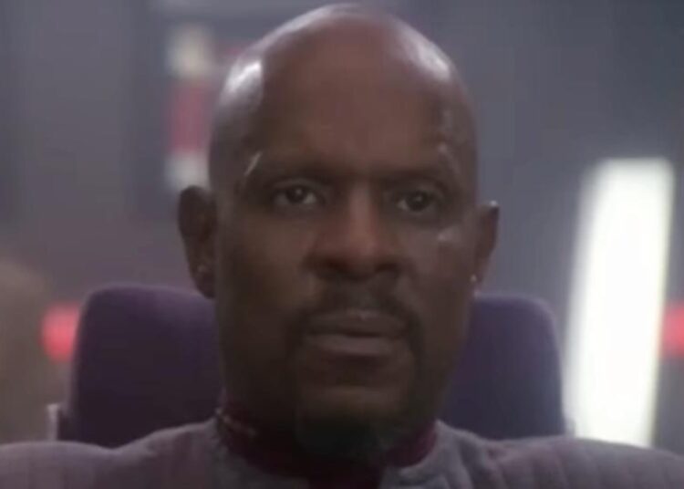 Deep Space Nine, e possui um recurso distintivo que eu gostaria que os shows mais recentes incluam
