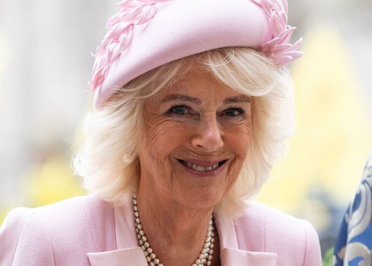 Dentro da rainha Camilla, Bolthole, onde ela "escapa para assistir a Coronation Street" | Real | Notícias