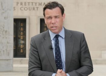 Documentos sobre o pedido de visto nos EUA do príncipe Harry divulgado - com fortes redações | Notícias dos EUA
