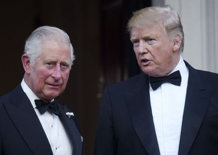 Donald Trump quebra o silêncio nas reivindicações O rei Charles fará 'oferta secreta' | Real | Notícias