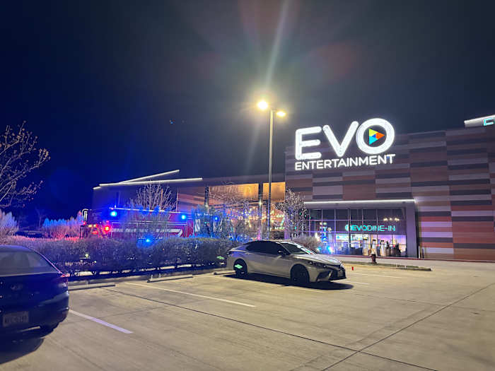 EVO Entertainment em Schertz evacuou após 'Small Fire', diz o assistente do chefe dos bombeiros