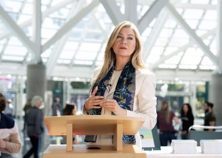 Ellen Pompeo luta para derramar Meredith Gray em verdadeiro drama criminal