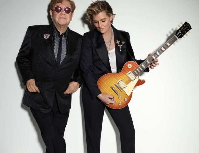 Elton John e Brandi Carlile lançam nova música "Swing for the Cercas"