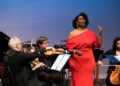 Entretenimento: cantores preparados para 'River Rhapsodies'; 'Garota engraçada' no WAC | O Arkansas Democrat-Gazette