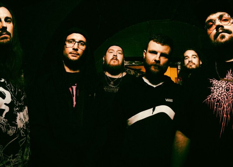 Eschalon Libere um novo videoclipe para 'negação'