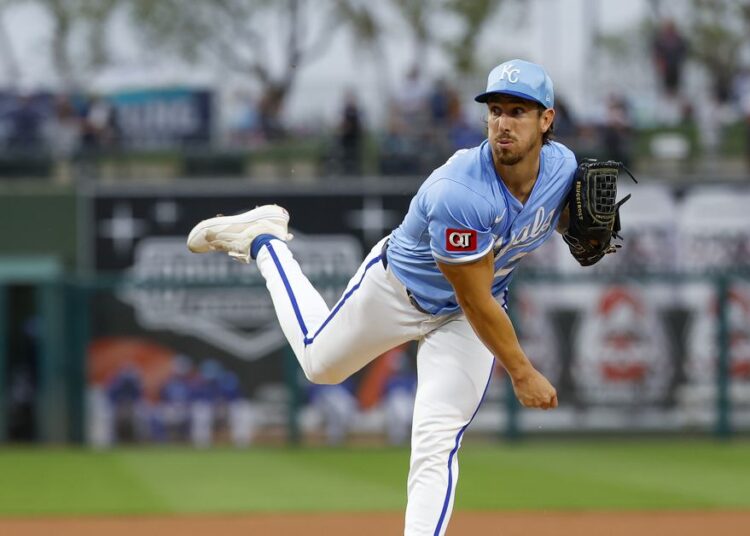 Esquadrão dividido na Royals sexta -feira 21 de março Spring Training Gamethread