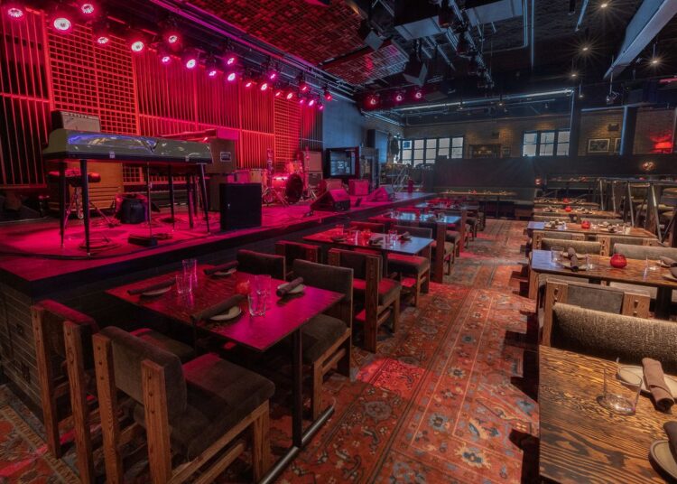 Faça uma viagem pelo novo clube de jazz inspirado em Jerry Garcia em Chicago